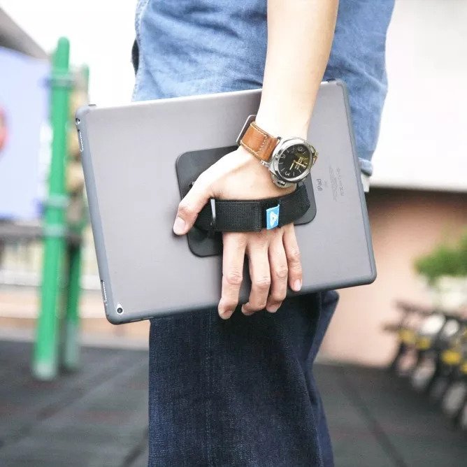 iPad Pro 12.9'' (2nd Gen 2017) | Dual Protection Case Cover With Handstrap | Design For Smart Keyboard | CX-A34S-B