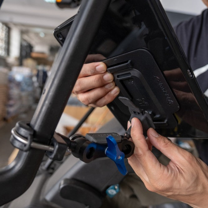 X-P9T | U-BOLT BAR MOUNT | ONE-LOCK FOR TABLET