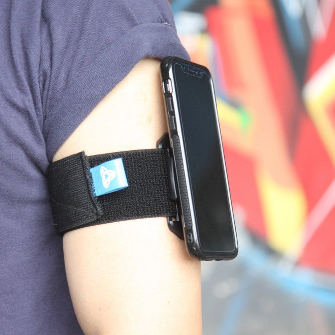 X01K | RUNNING ARMBAND | TYPE-K FOR ACTIVE KEY