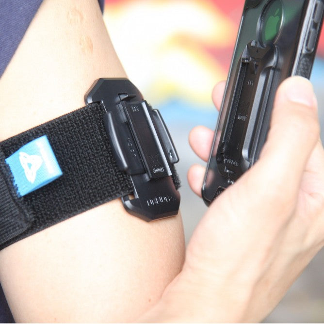 X01K | RUNNING ARMBAND | TYPE-K FOR ACTIVE KEY